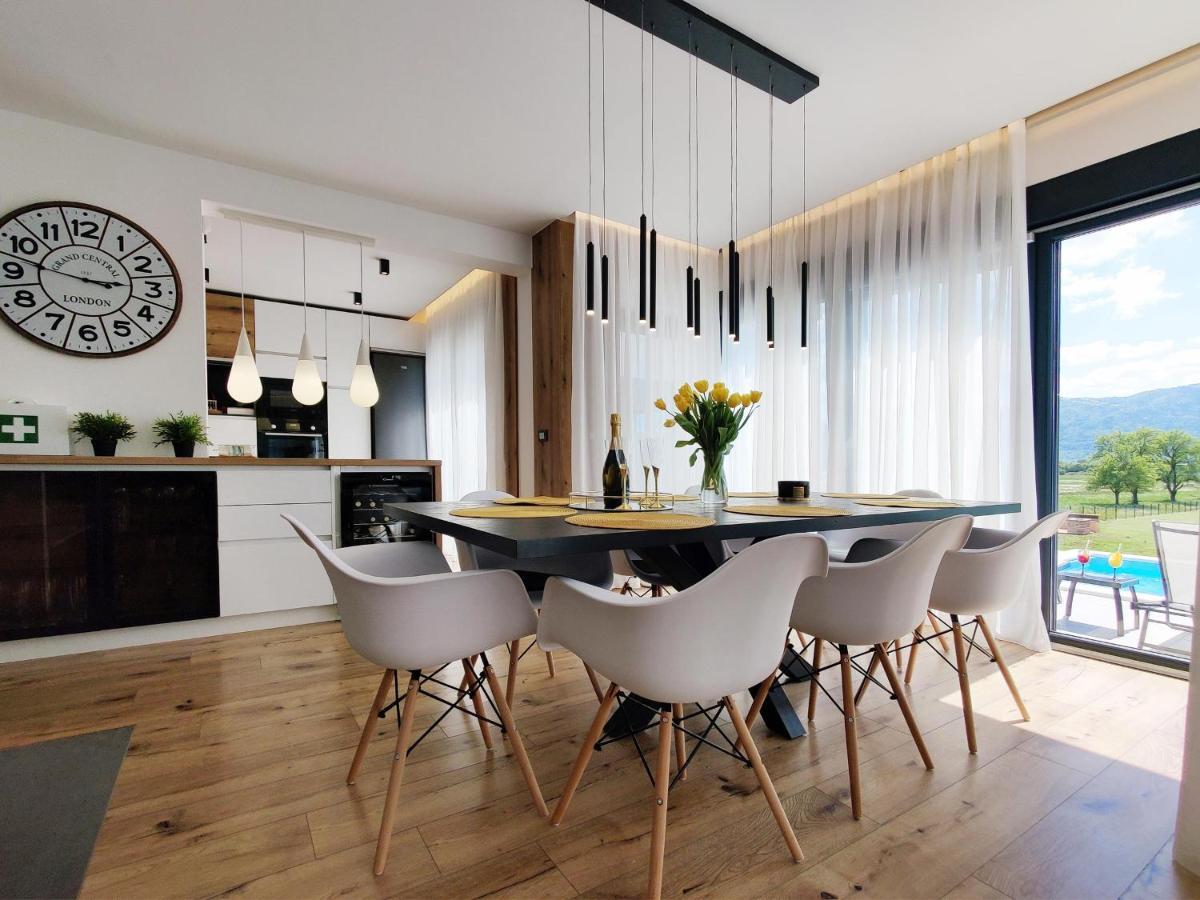 Villa Biser Gacke Sinac 외부 사진