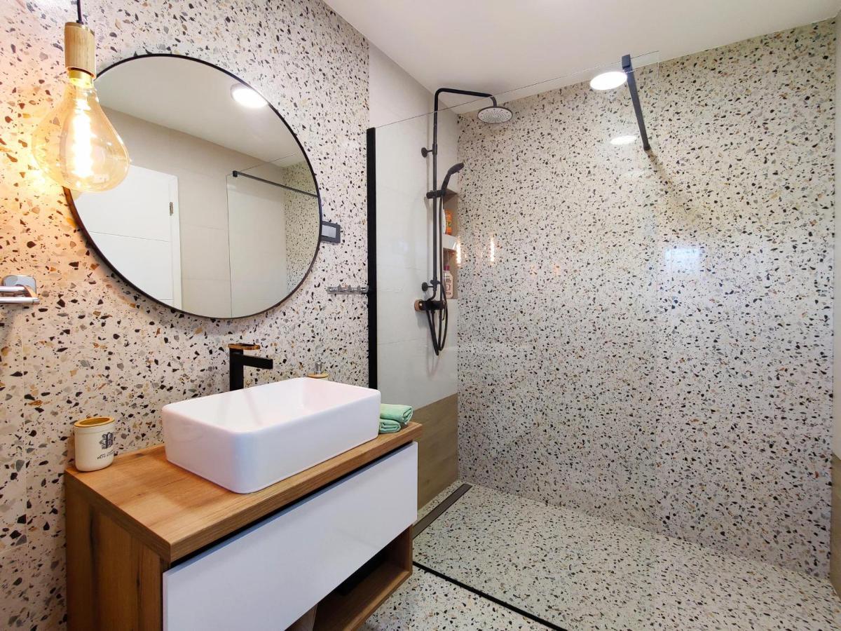 Villa Biser Gacke Sinac 외부 사진