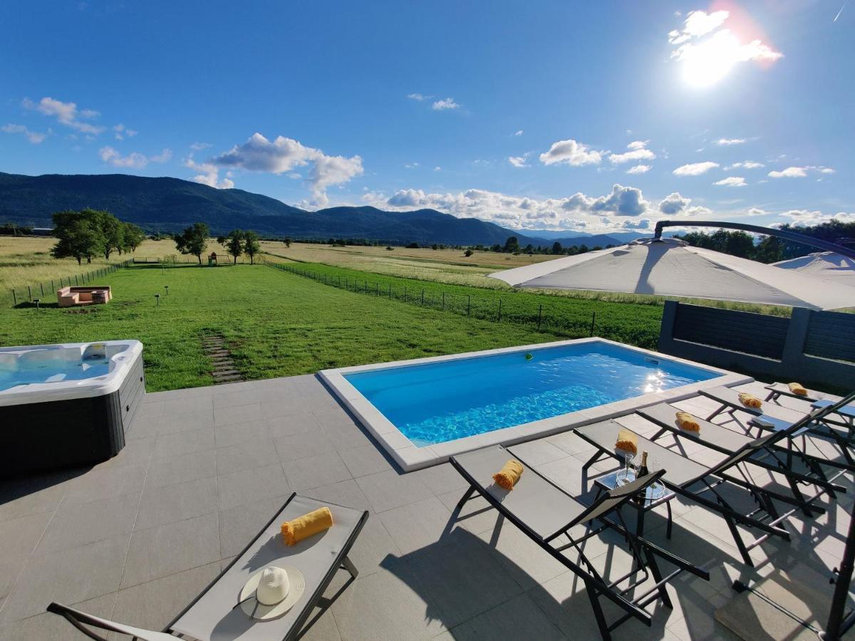 Villa Biser Gacke Sinac 외부 사진