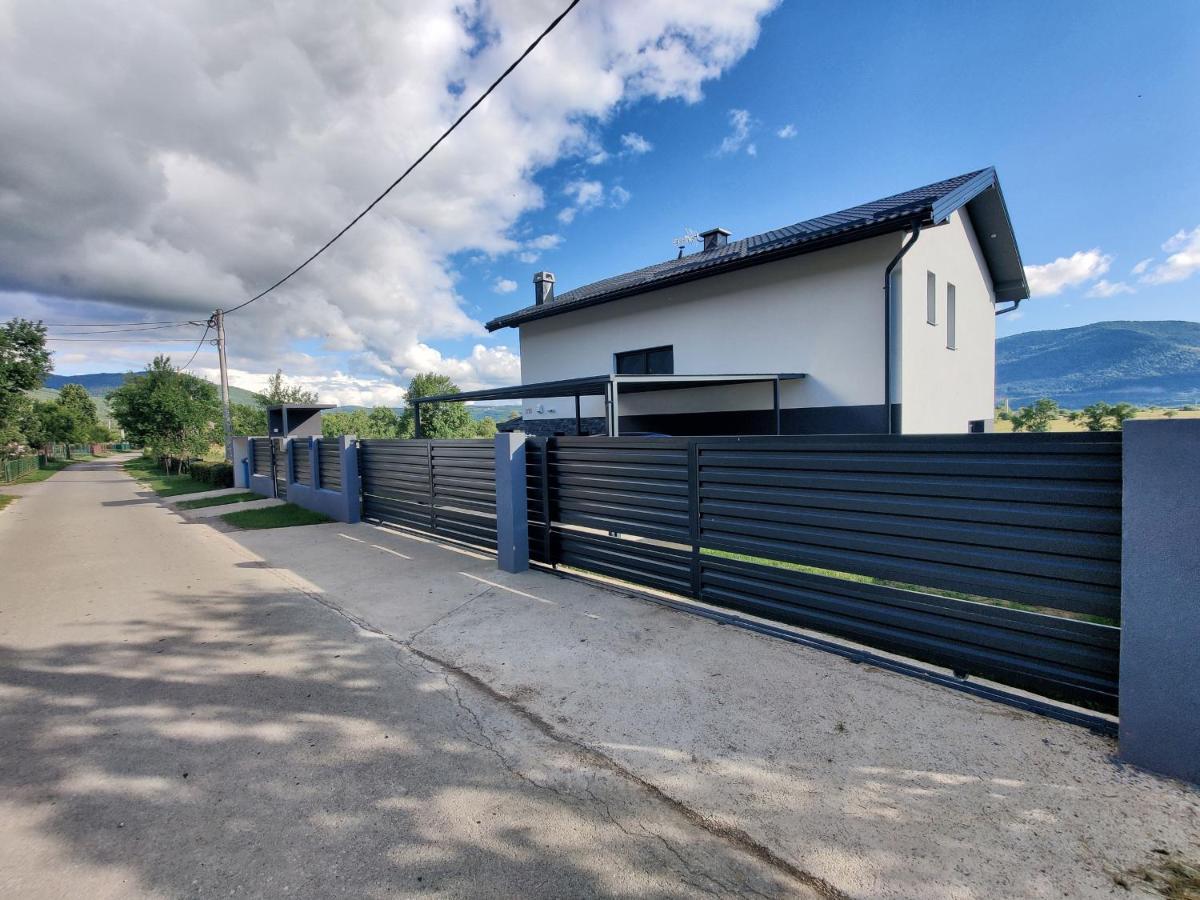 Villa Biser Gacke Sinac 외부 사진