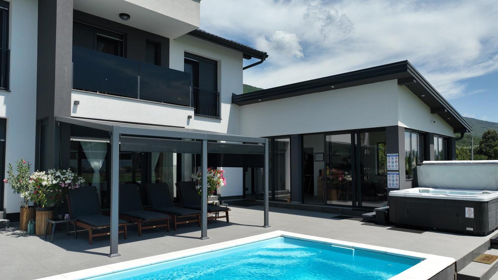 Villa Biser Gacke Sinac 외부 사진